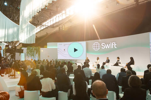 Smart transaction monitoring using AI for payment anomalies